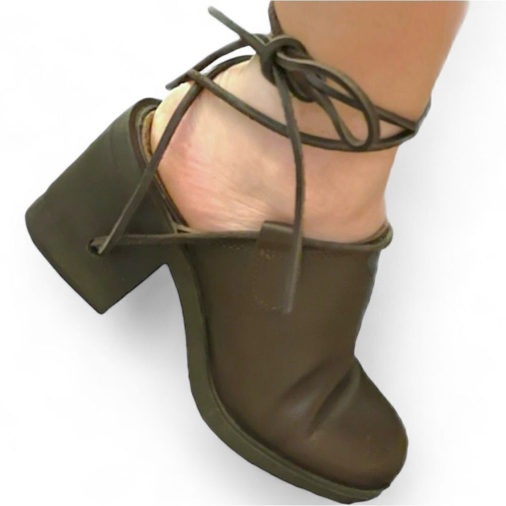 Tout Le Monde Strappy Heel Tie Up Leather Clogs Made in Italy